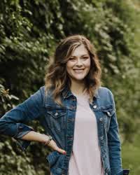Portrait of Bradi Gordon, Movement Wisdom student