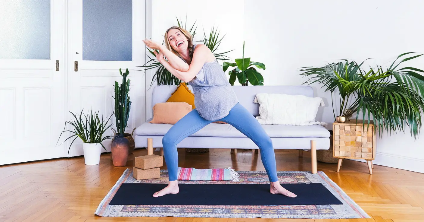 Jess Rose introducing the Healthy Mama, Happy Baby program